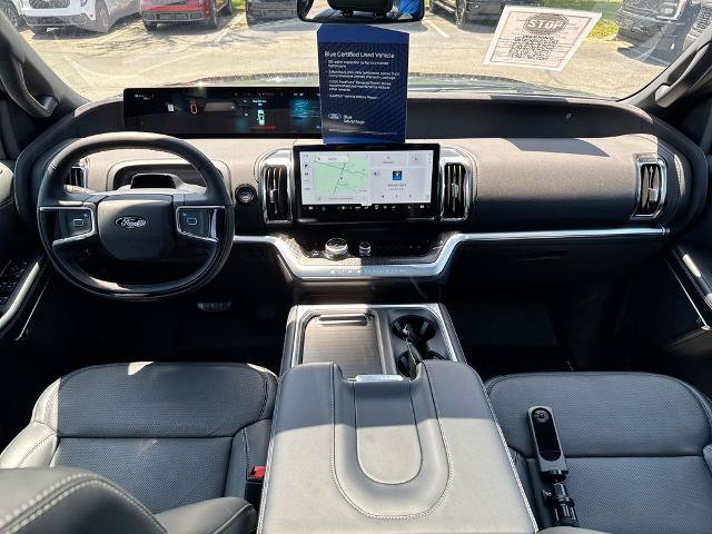 Certified 2025 Ford Expedition Max Platinum w/ Stealth Performance Package AWD/4WD image 10