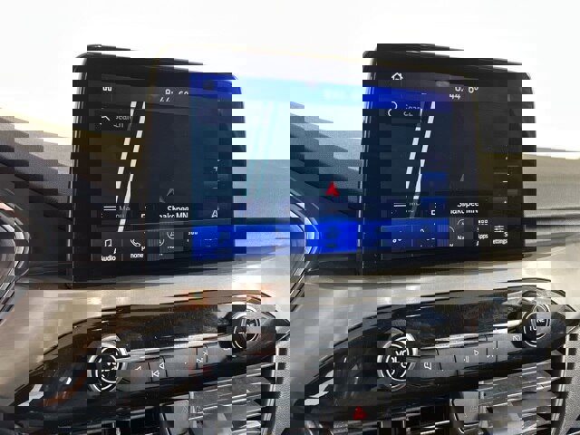 Certified 2022 Ford Escape Titanium image 15