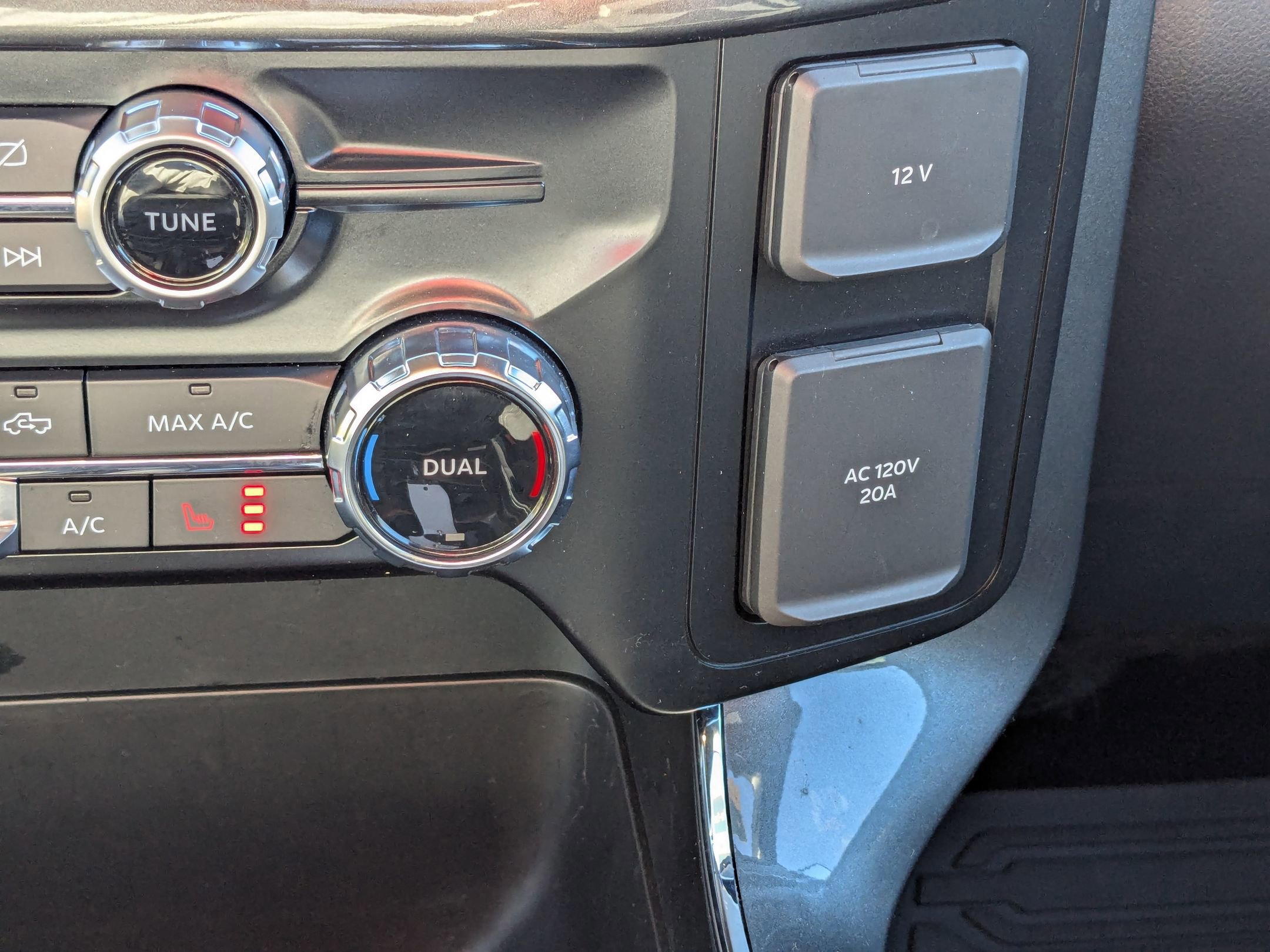 Certified 2023 Ford F150 XLT w/ Equipment Group 302A High image 28