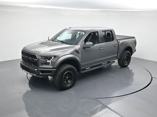 Certified 2018 Ford F150 Raptor w/ Equipment Group 802A Luxury image 39