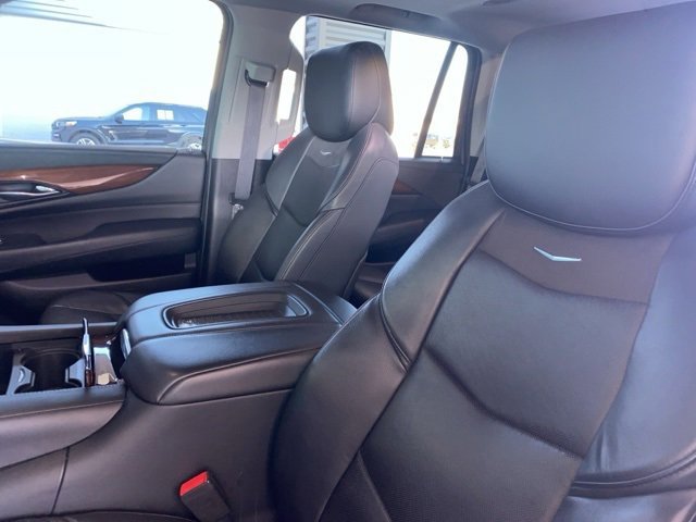 Used 2019 Cadillac Escalade Luxury image 23