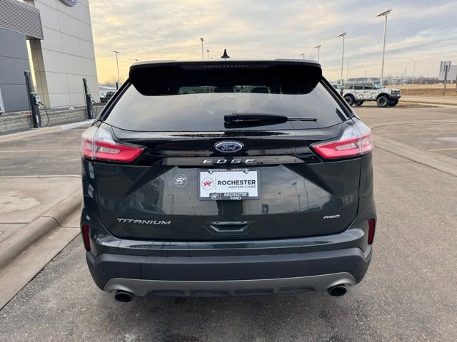 Certified 2024 Ford Edge Titanium w/ Equipment Group 301A image 2