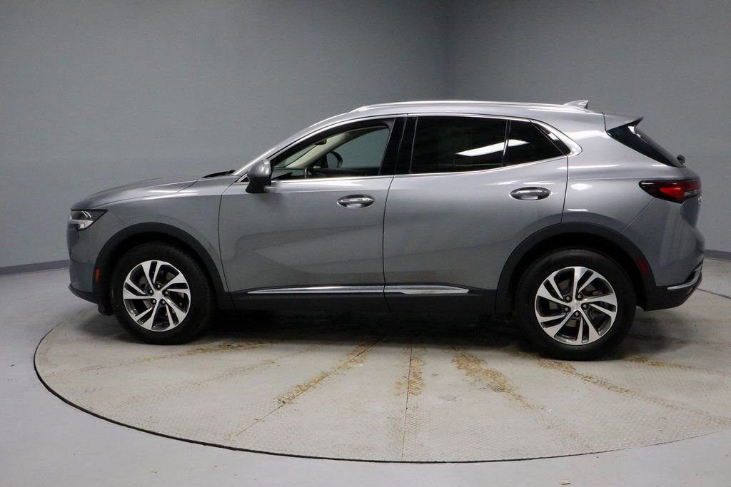 Used 2021 Buick Envision Essence image 2