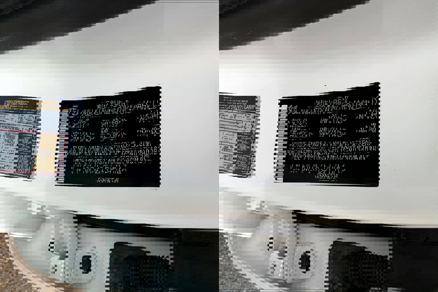 Used 2023 Hyundai Elantra Limited image 36