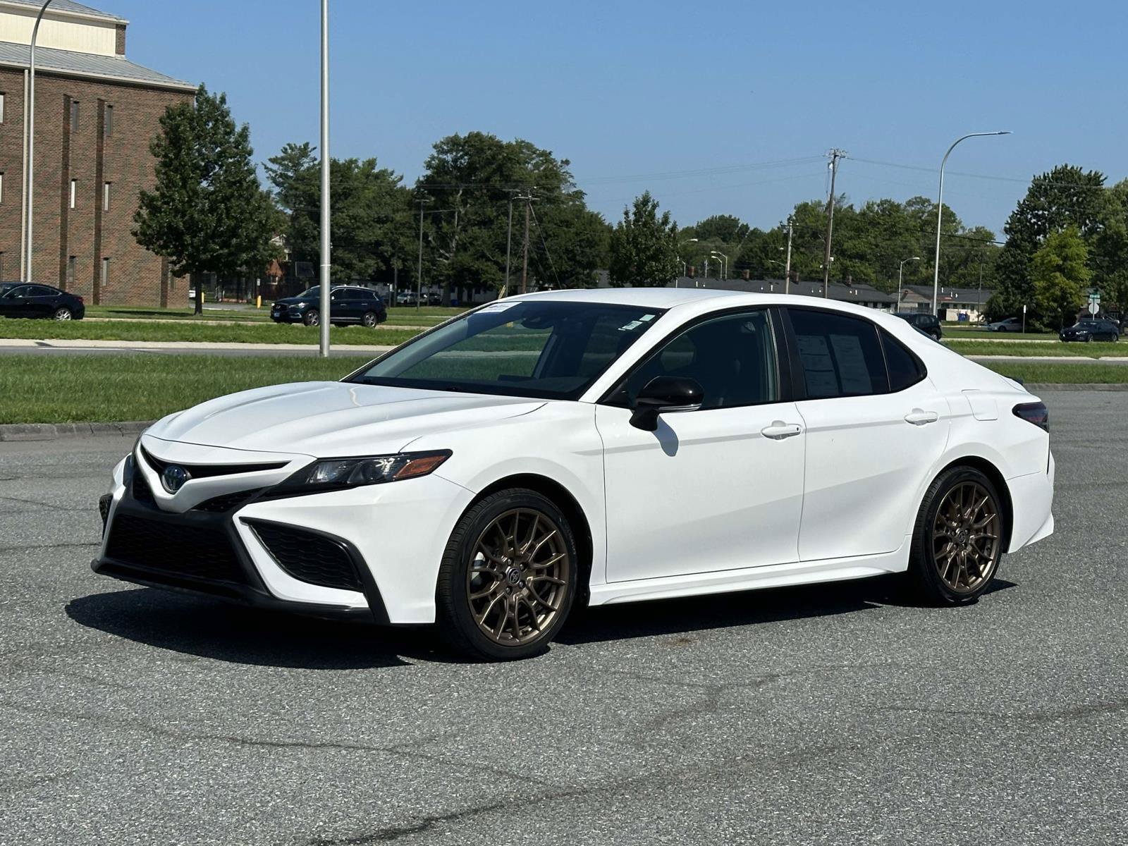 Used 2023 Toyota Camry SE w/ Protection Package (Q2) (TMS)