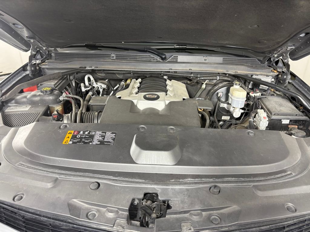 Used 2020 Cadillac Escalade Premium Luxury image 10