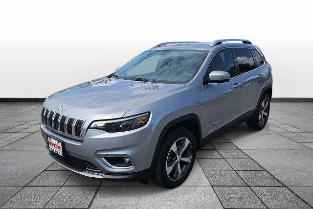 Used 2019 Jeep Cherokee Limited w/ Trailer Tow Group AWD/4WD video 1