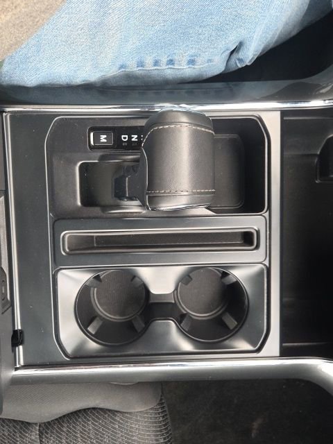 Certified 2022 Ford F150 XLT w/ Equipment Group 302A High image 32