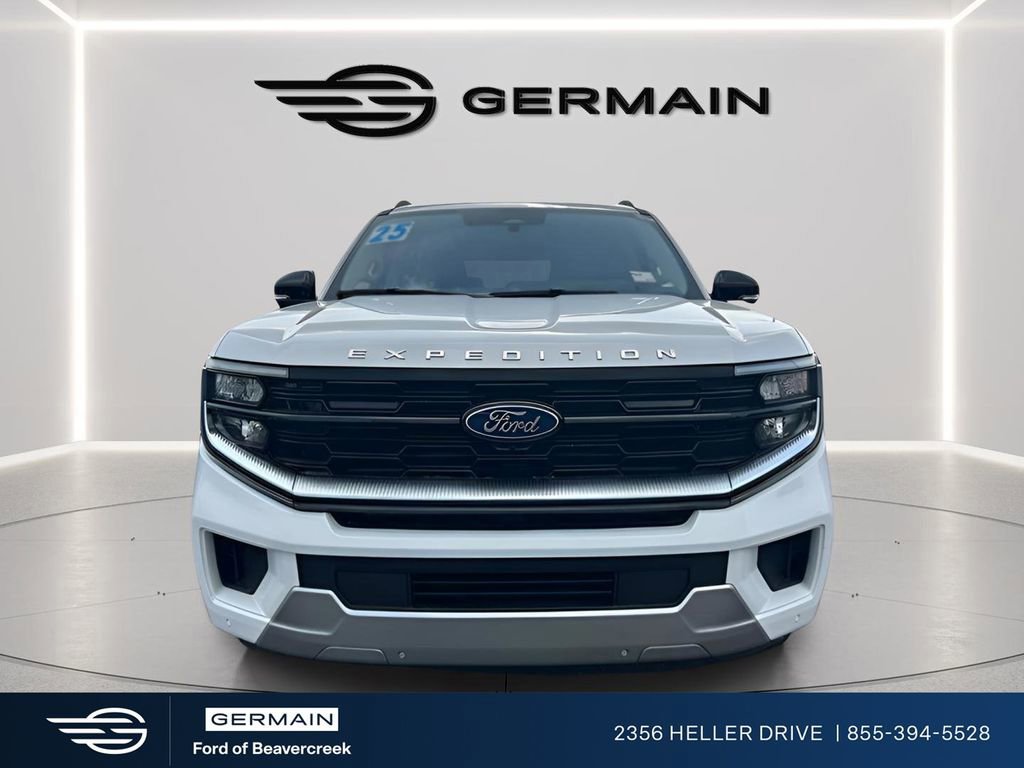 Certified 2025 Ford Expedition Platinum image 8