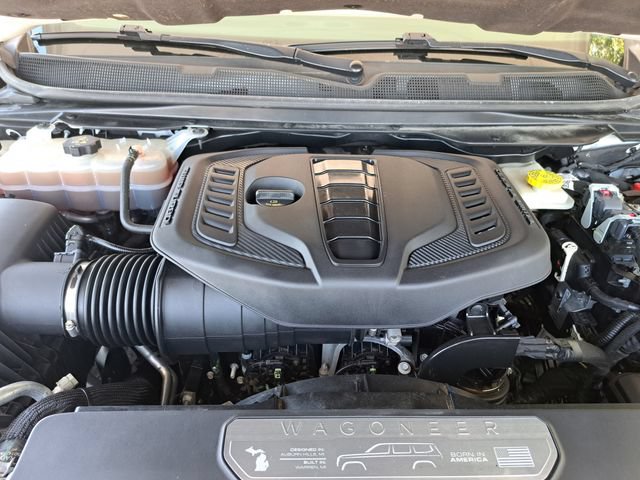 Used 2024 Jeep Wagoneer 4WD w/ Premium Group I image 27