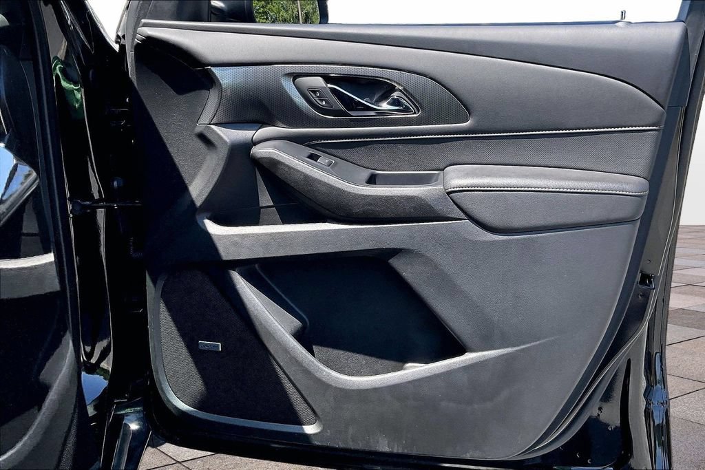 Used 2022 Chevrolet Traverse Premier w/ LPO, Floor Liner Package FWD image 24