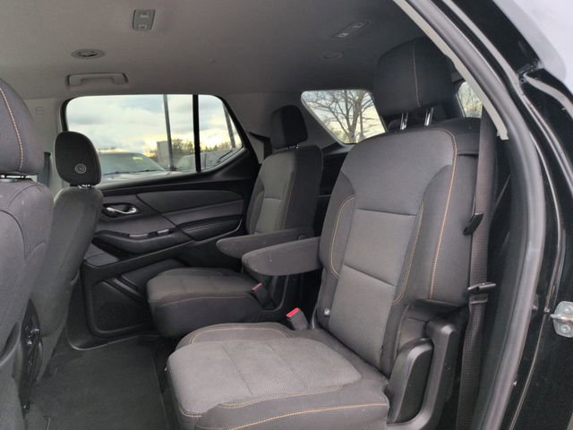 Used 2021 Chevrolet Traverse LT image 43
