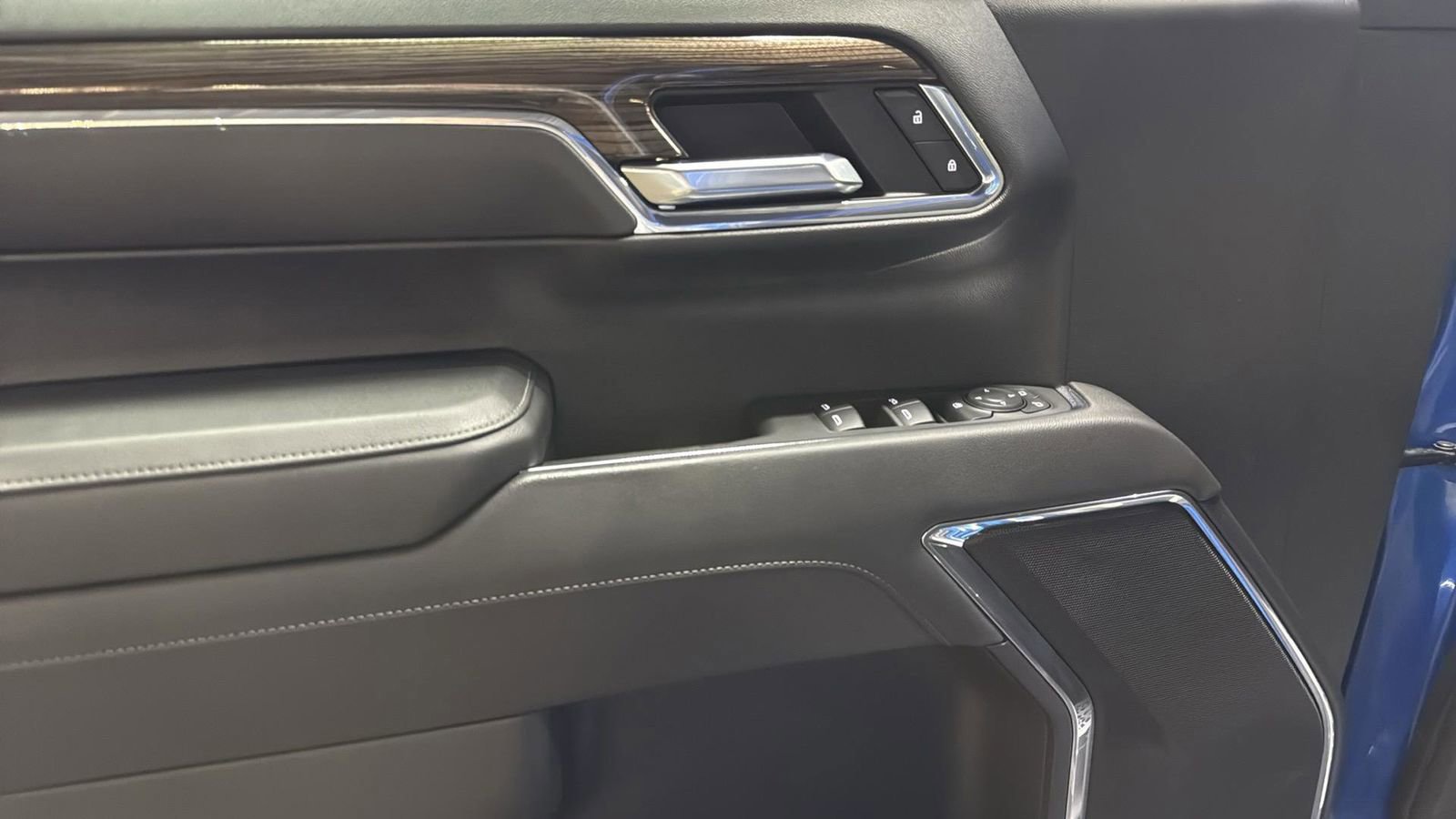 Used 2022 Chevrolet Silverado 1500 LT Trail Boss image 12