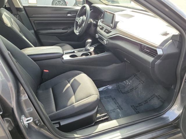 Used 2024 Nissan Altima 2.5 SV image 20