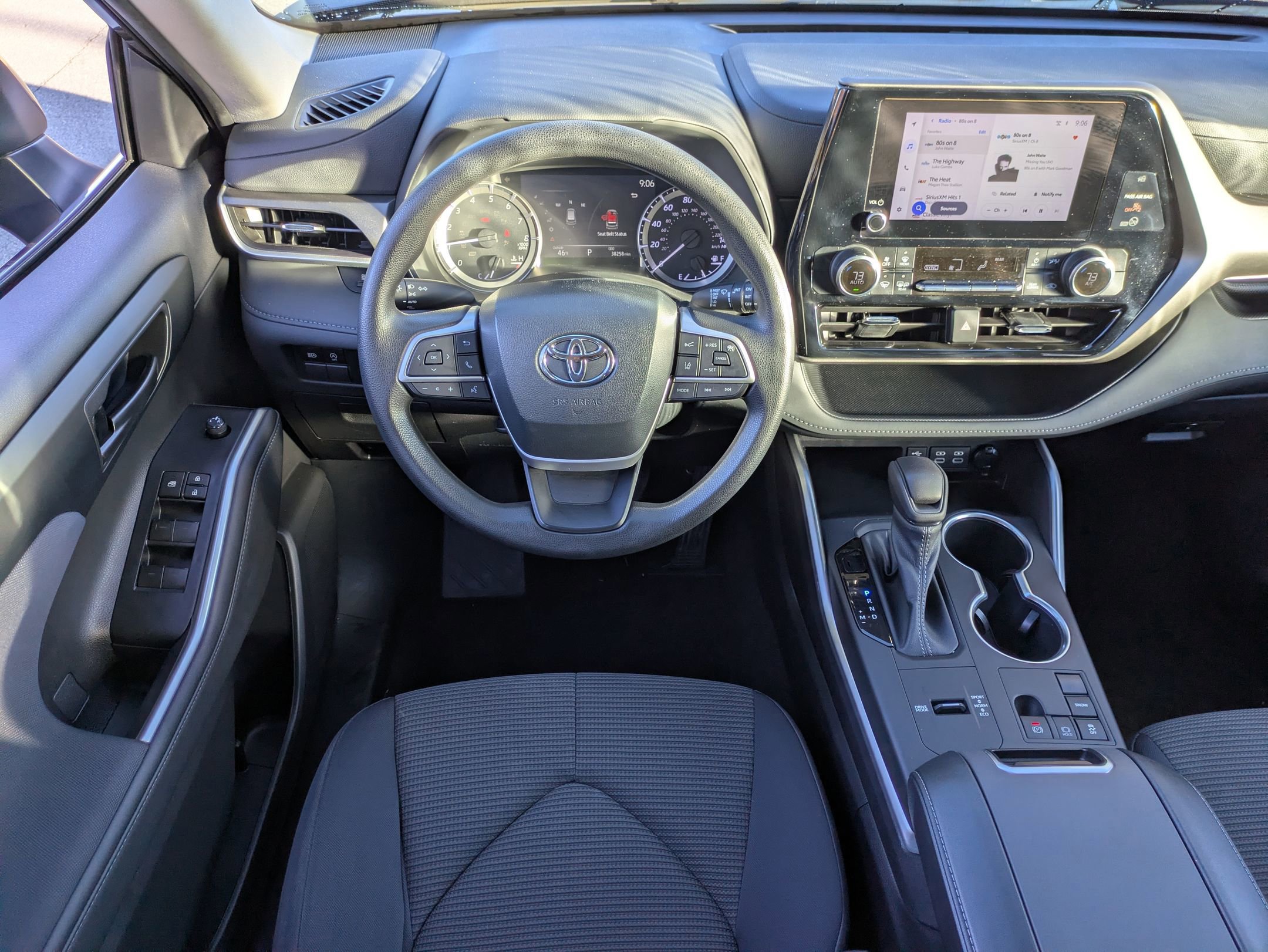 Used 2023 Toyota Highlander Limited image 31