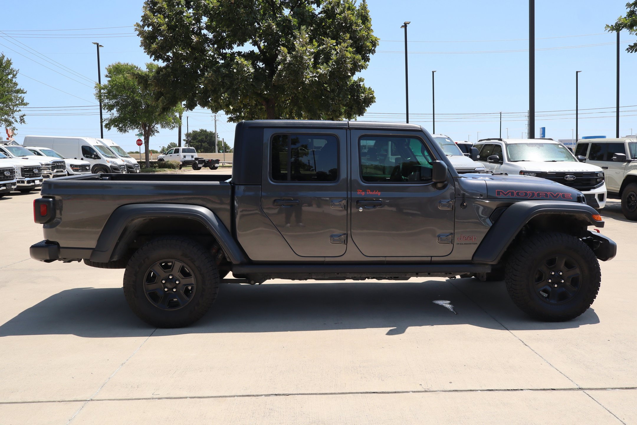 Used 2023 Jeep Gladiator Mojave w/ Trailer Tow Package AWD/4WD image 2