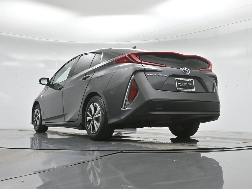 Used 2018 Toyota Prius Prime Plus image 22