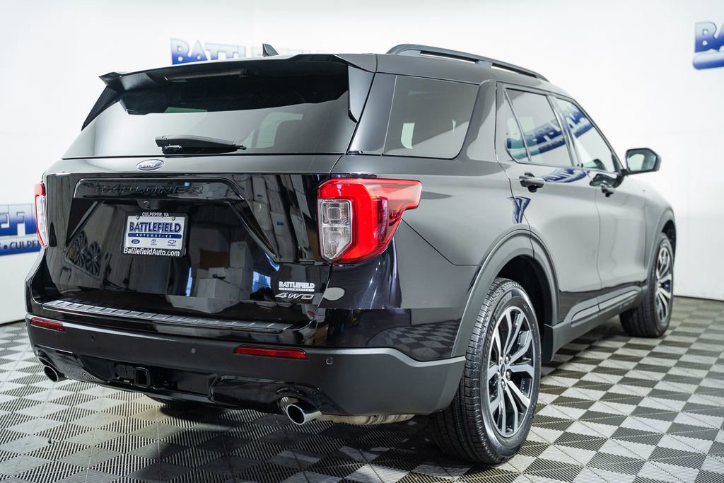 Certified 2022 Ford Explorer ST-Line w/ Class IV Trailer Tow Package image 4