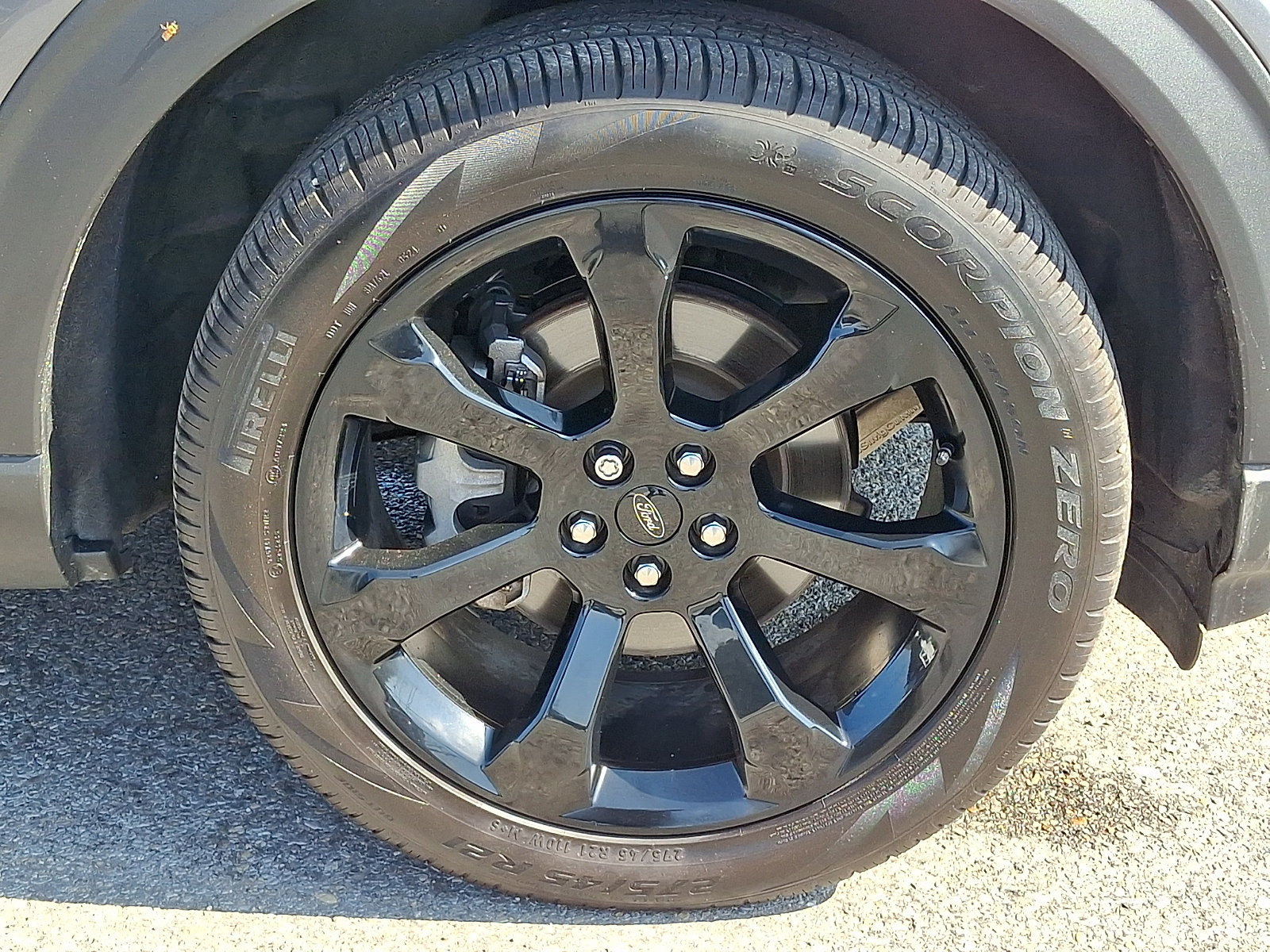 Certified 2024 Ford Explorer ST-Line w/ Class IV Trailer Tow Package AWD/4WD image 8