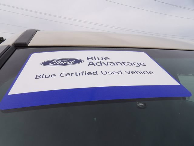 Certified 2018 Ford Explorer XLT FWD image 12