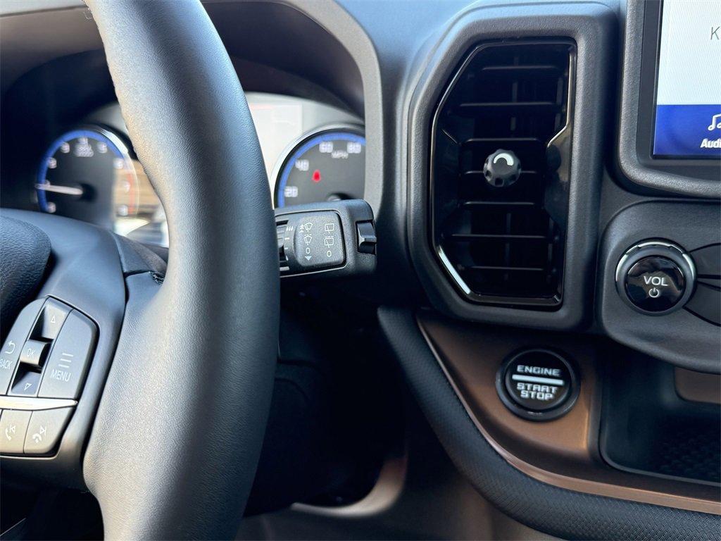 Certified 2024 Ford Bronco Sport Badlands w/ Premium Package image 24