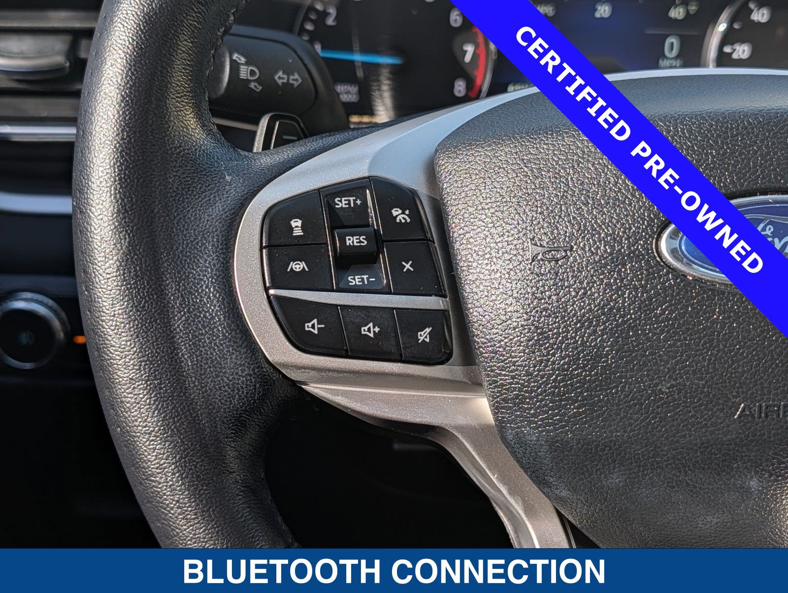 Certified 2021 Ford Explorer XLT w/ Equipment Group 202A AWD/4WD image 27