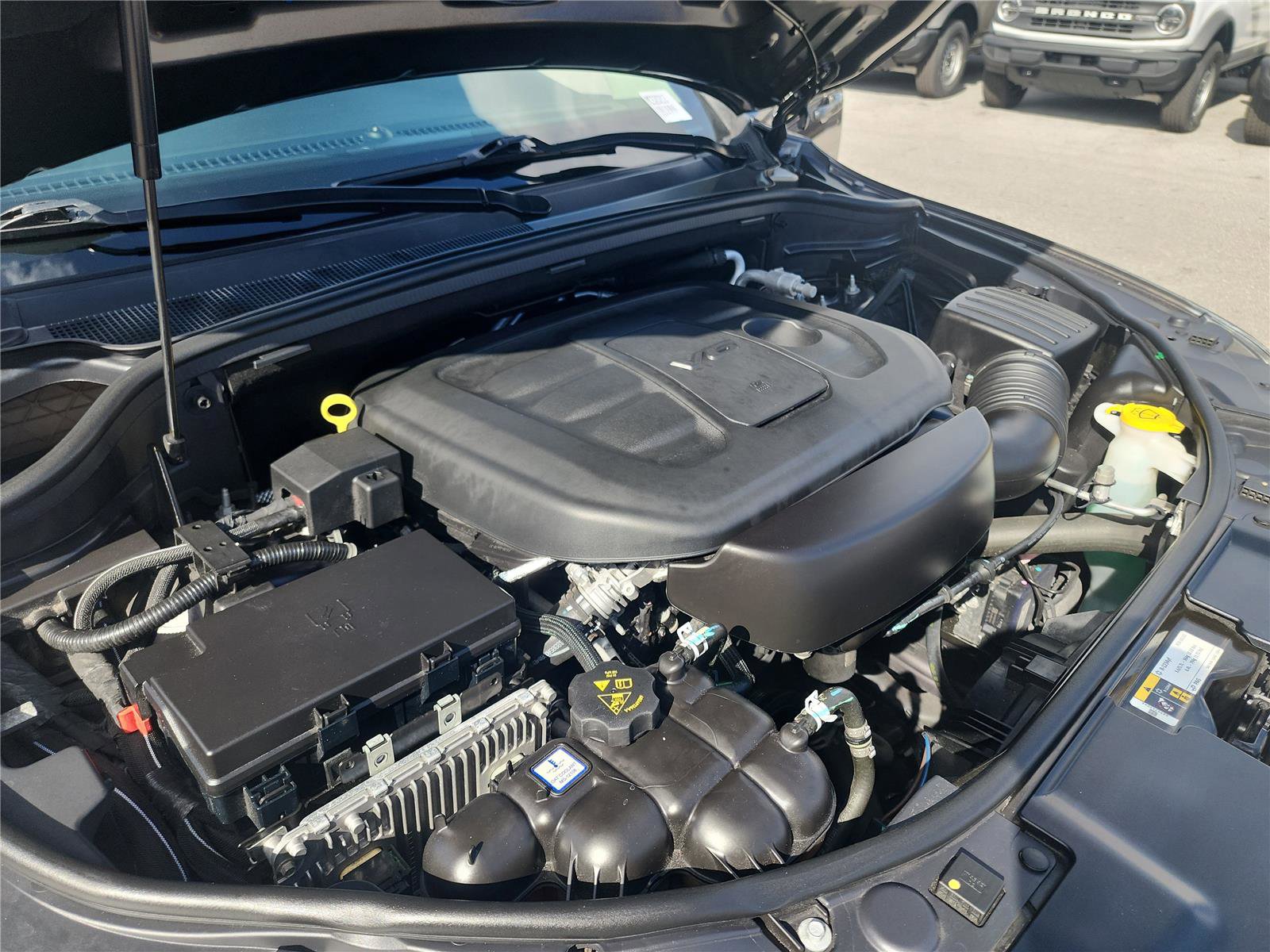 Used 2021 Dodge Durango SXT image 12