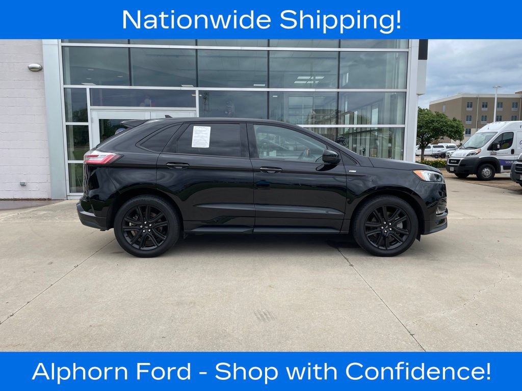 Certified 2024 Ford Edge ST-Line AWD/4WD image 4