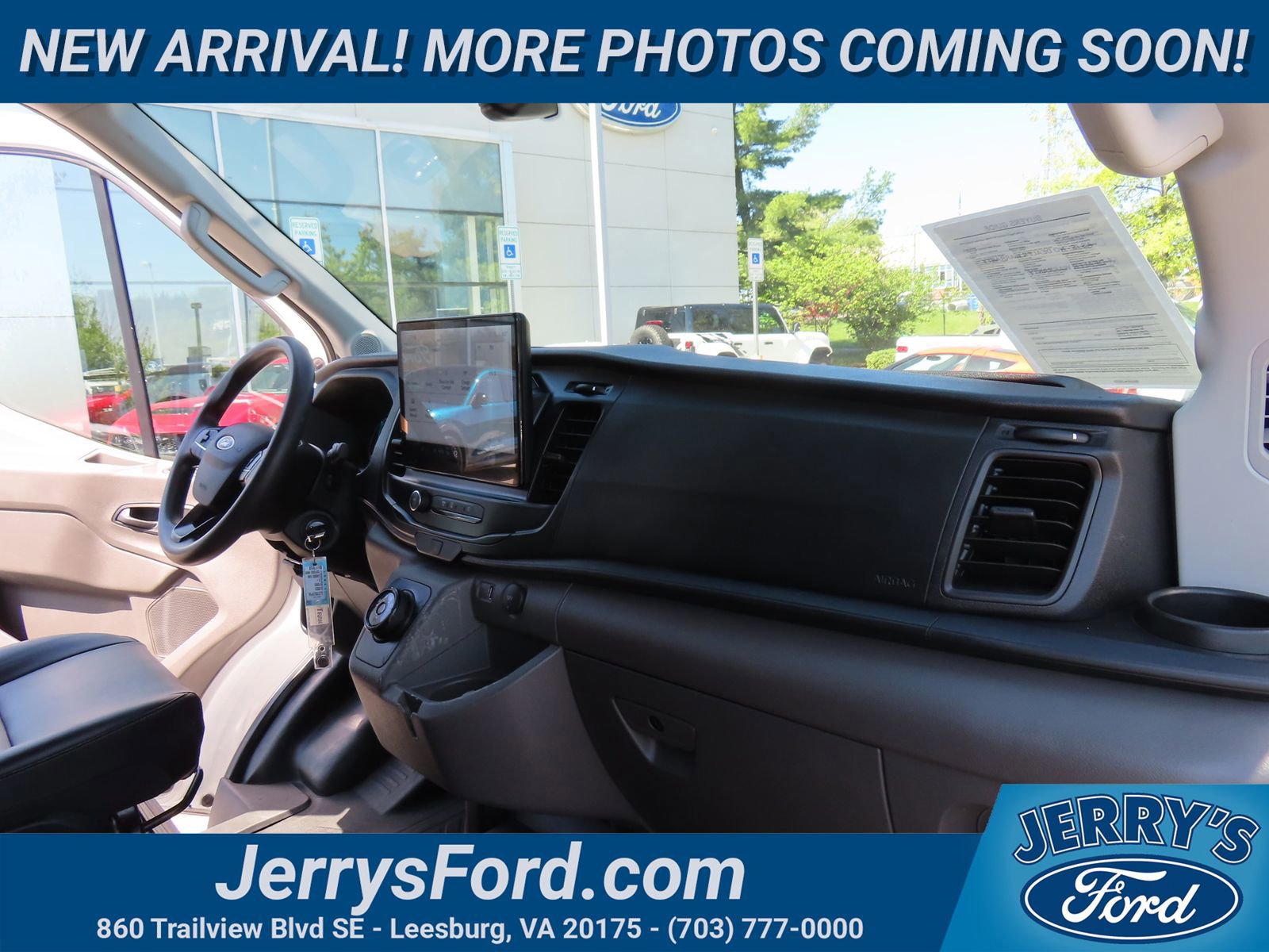 Certified 2023 Ford E-Transit Medium Roof w/ Load Area Protection Package image 25