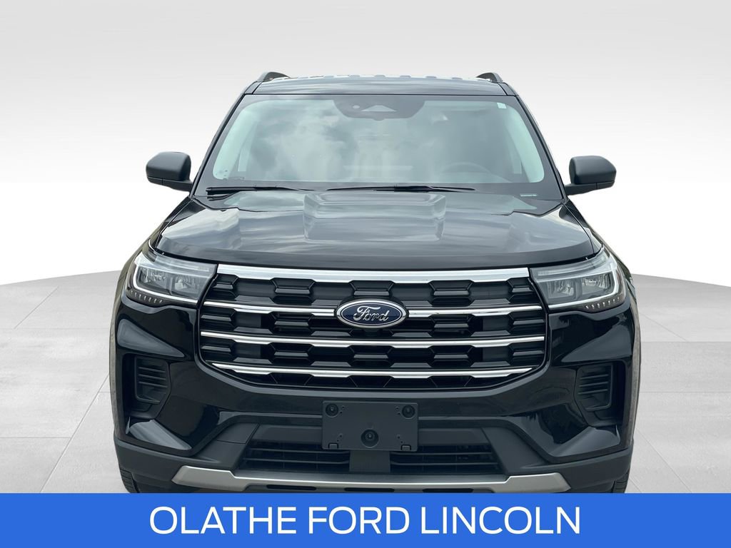 Certified 2026 Ford Explorer Active AWD/4WD image 40