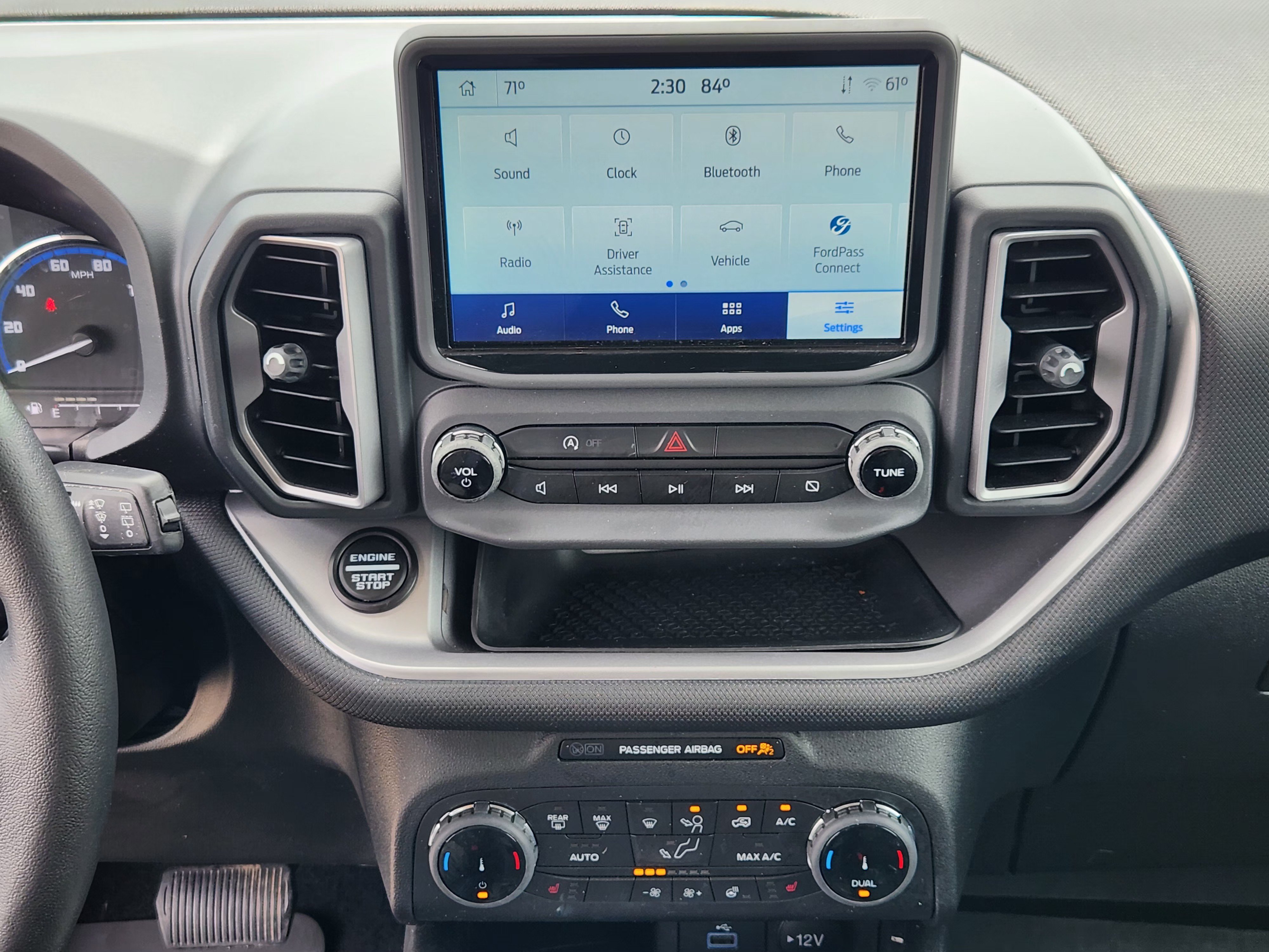 Certified 2022 Ford Bronco Sport Outer Banks w/ Tech Package AWD/4WD image 17