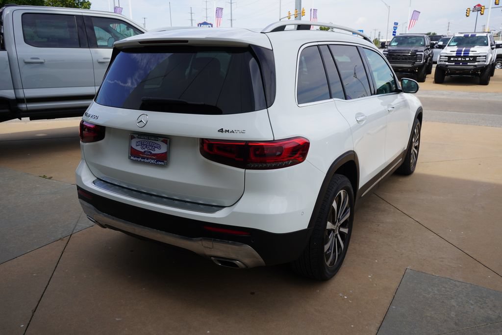 Used 2023 Mercedes-Benz GLB 250 4MATIC image 10