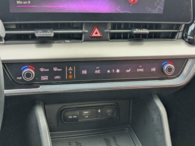 Used 2024 Kia Sportage SX image 27