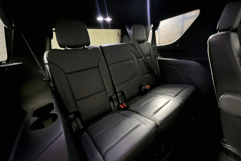 Used 2023 Chevrolet Tahoe LT w/ Luxury Package RWD image 23