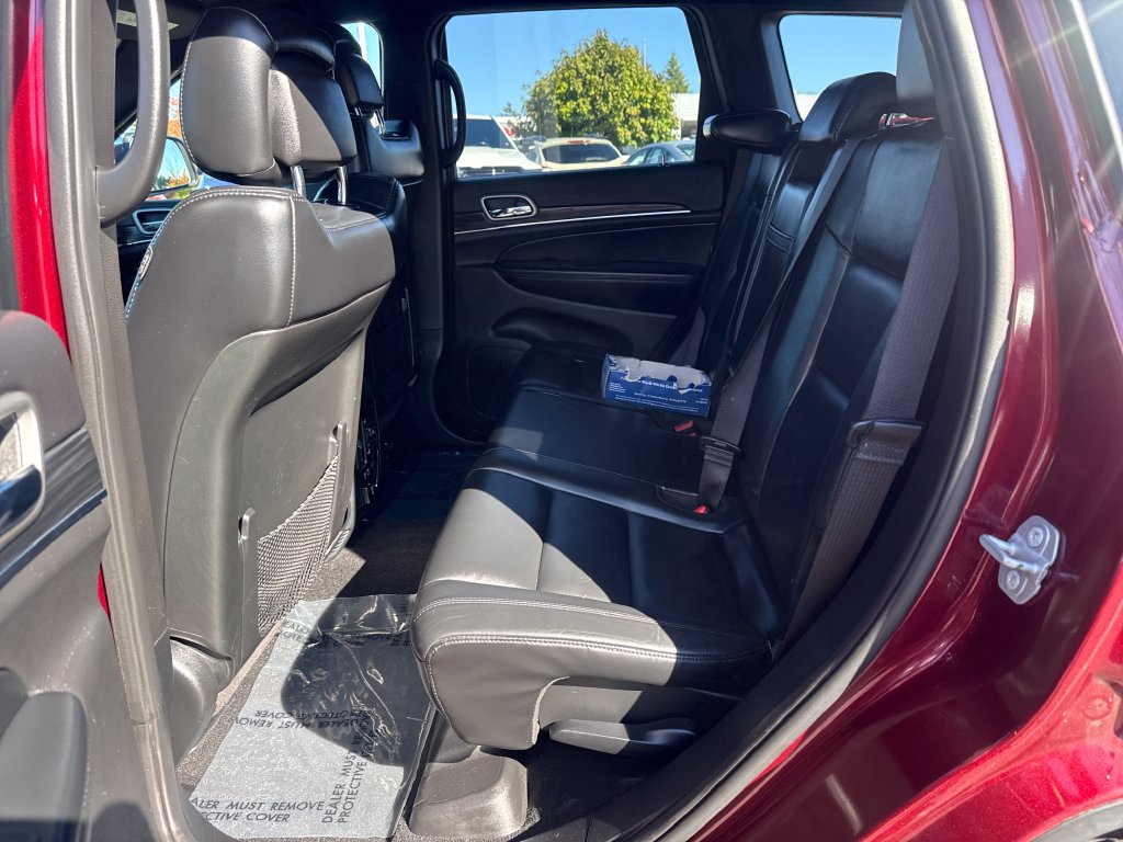 Used 2019 Jeep Grand Cherokee Limited AWD/4WD image 31