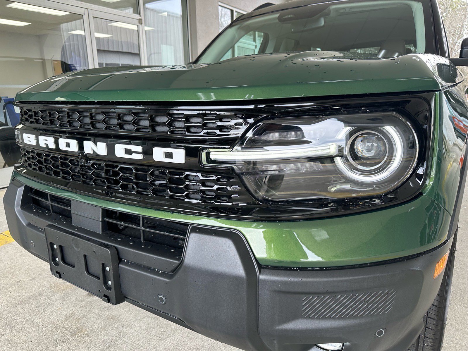 Certified 2025 Ford Bronco Sport Outer Banks w/ Outer Banks Tech Package+ image 8