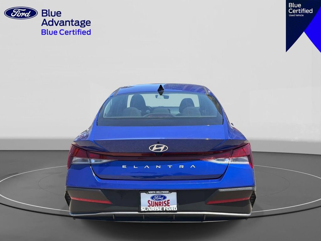 Used 2024 Hyundai Elantra SEL FWD image 7