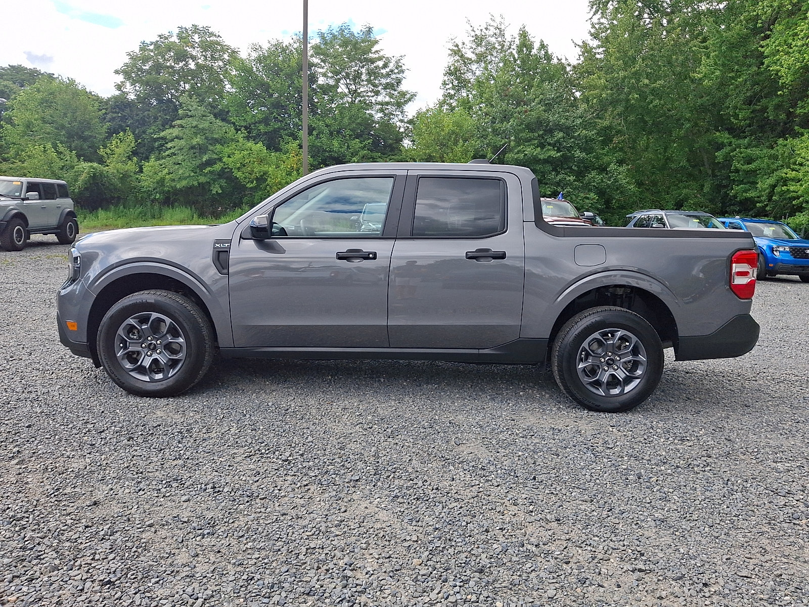 Certified 2025 Ford Maverick XLT w/ XLT Luxury Package AWD/4WD image 4