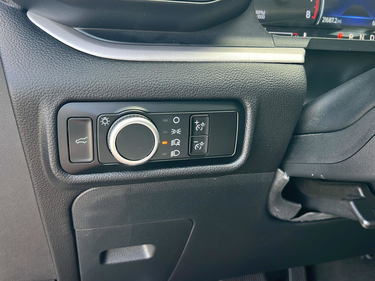 Certified 2024 Ford Explorer XLT image 20