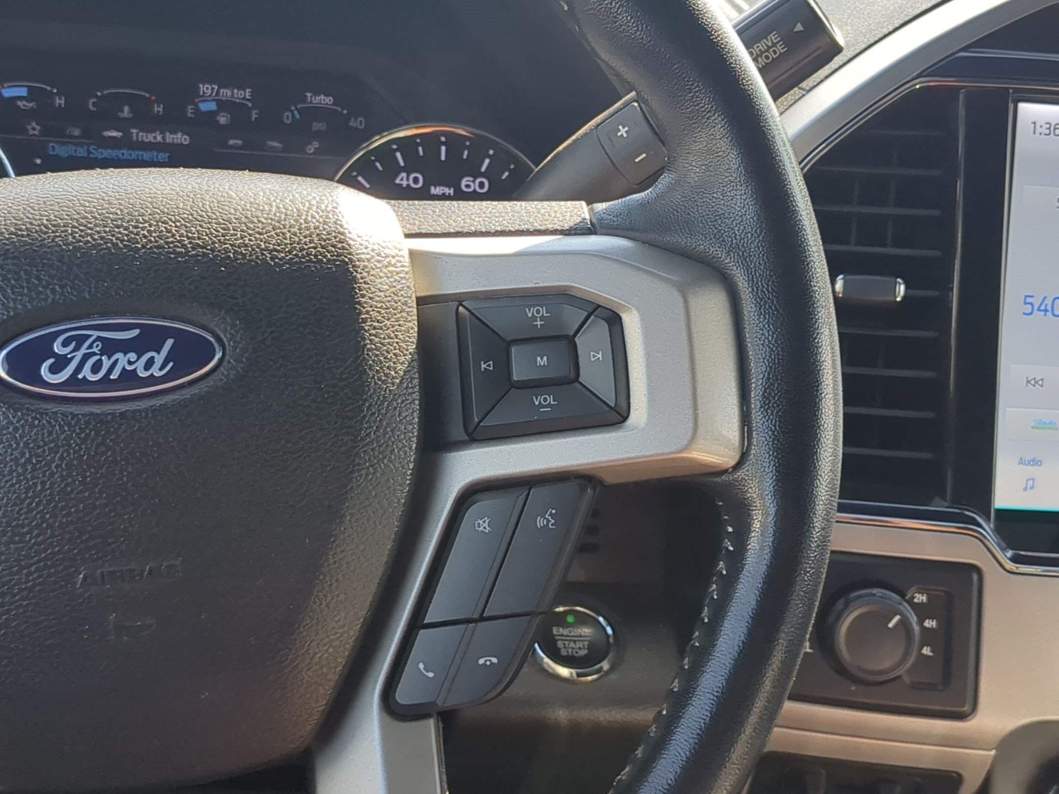 Certified 2022 Ford F250 Lariat w/ Lariat Ultimate Package AWD/4WD image 21
