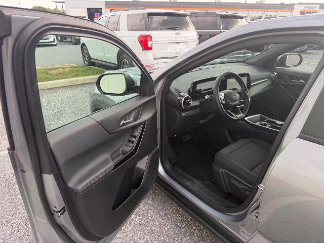 Used 2026 Chevrolet Equinox LT FWD image 10
