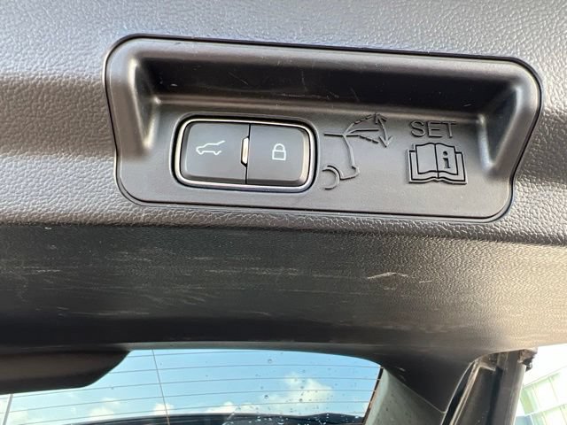 Certified 2023 Ford Explorer ST AWD/4WD image 17