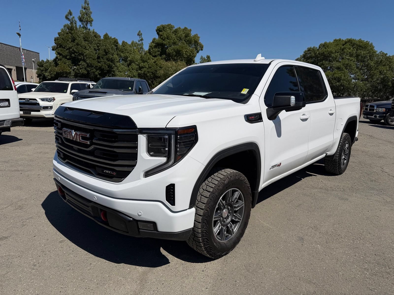 Used 2025 GMC Sierra 1500 AT4