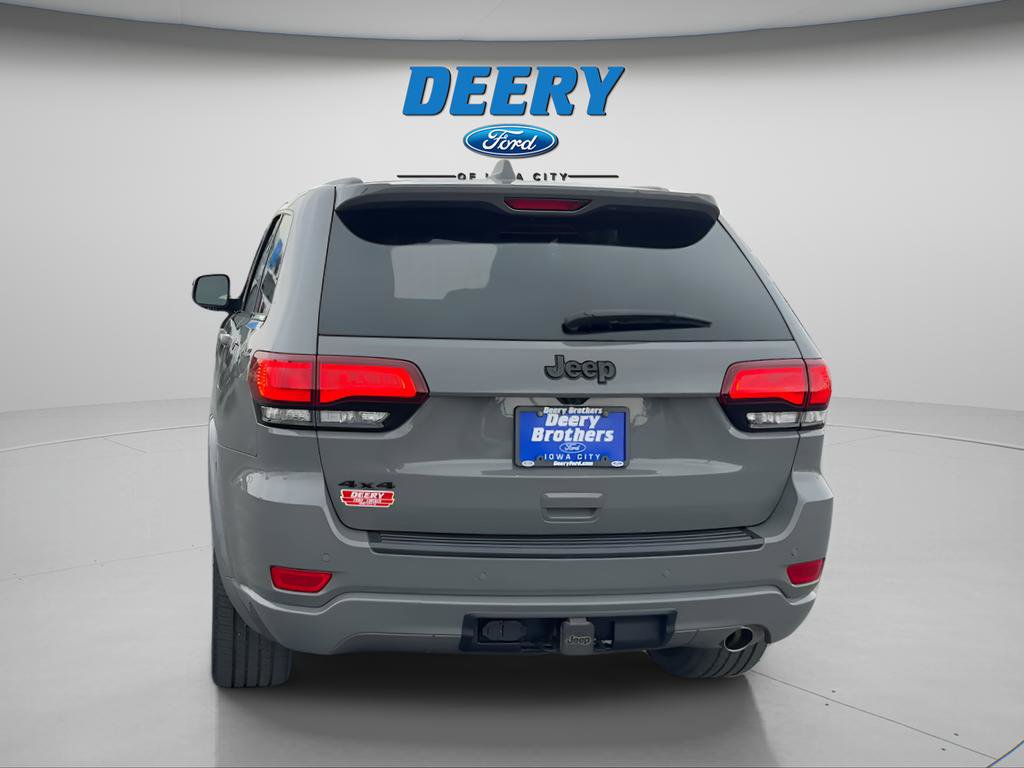 Used 2021 Jeep Grand Cherokee Laredo X AWD/4WD image 6