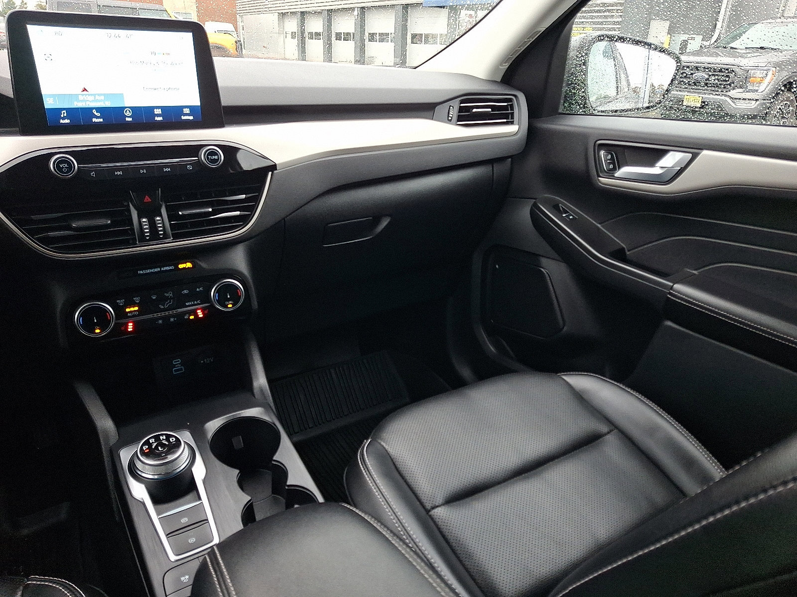 Certified 2022 Ford Escape SEL image 16