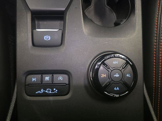 Certified 2025 Ford Ranger Raptor AWD/4WD image 33