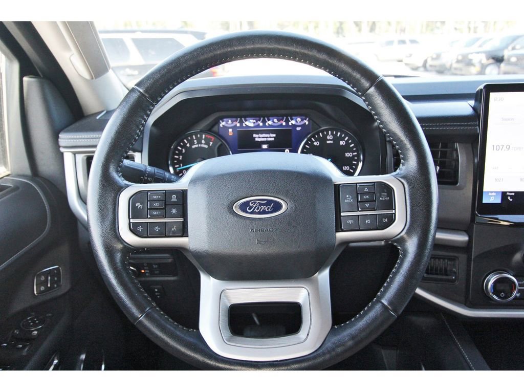 Certified 2022 Ford Expedition XLT RWD image 16
