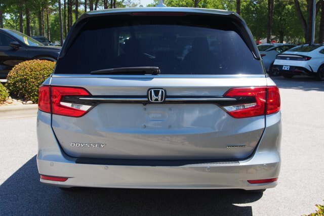 Used 2023 Honda Odyssey Touring image 7