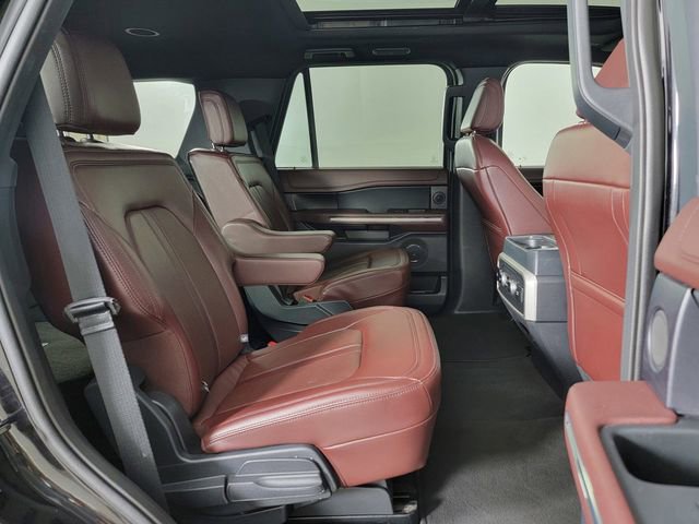 Certified 2024 Ford Expedition Limited AWD/4WD image 18