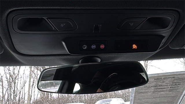 Used 2021 Chevrolet Camaro SS image 21